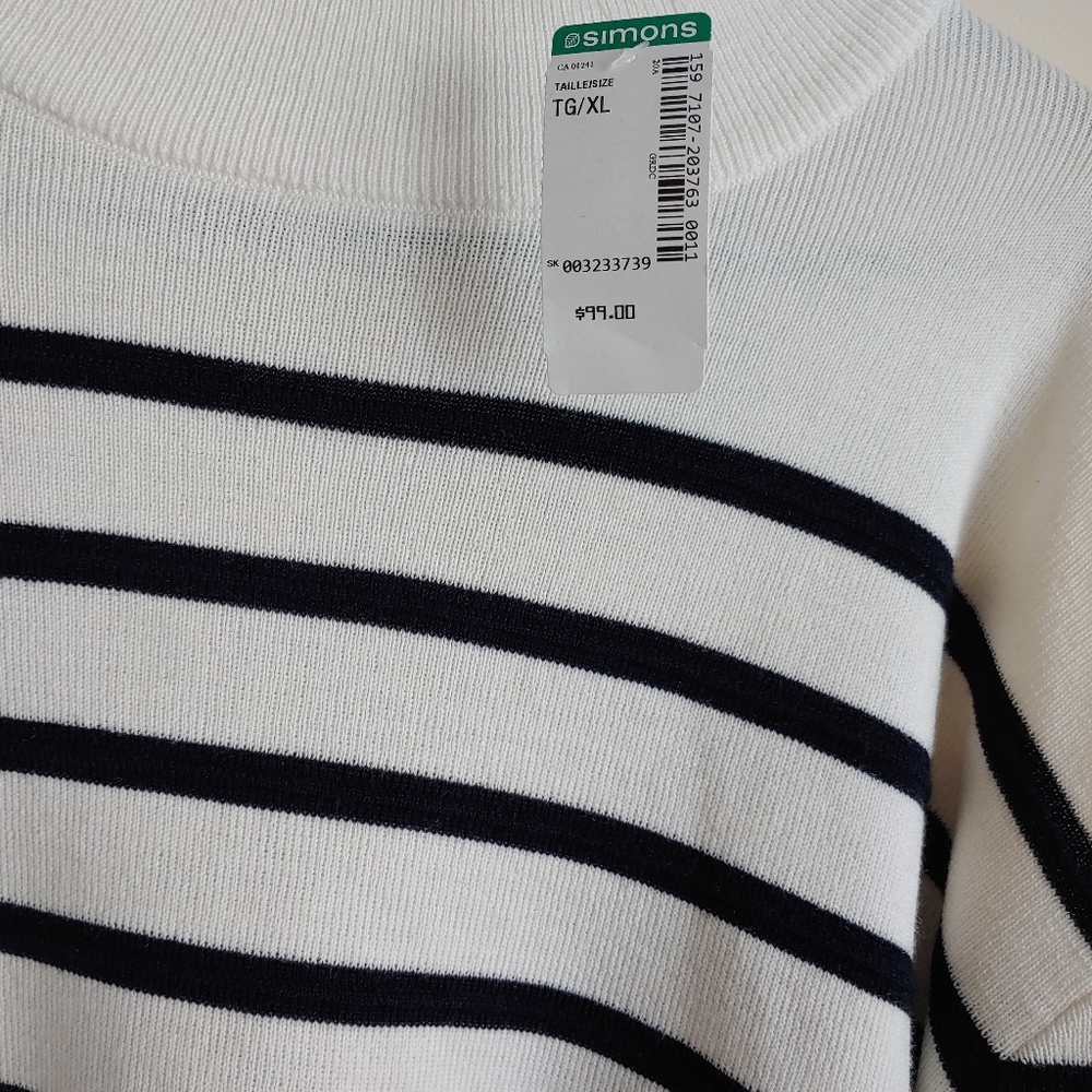 Sweater - Picture 1 of 10